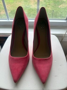 Vince Camuto Pink Suede Pointed-Toe Pumps